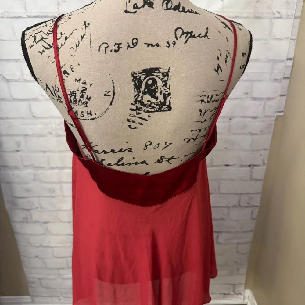 Victoria’s Secret Neglige Chemise Gown Size‎ Med Red Open Front Satin Tie Sheer